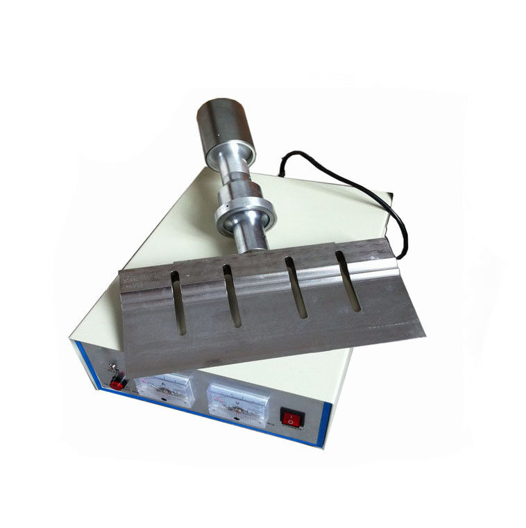 CE Ultrasonic Vibration Ultrasonic Cutting Machine High Energy Conversion Cutting